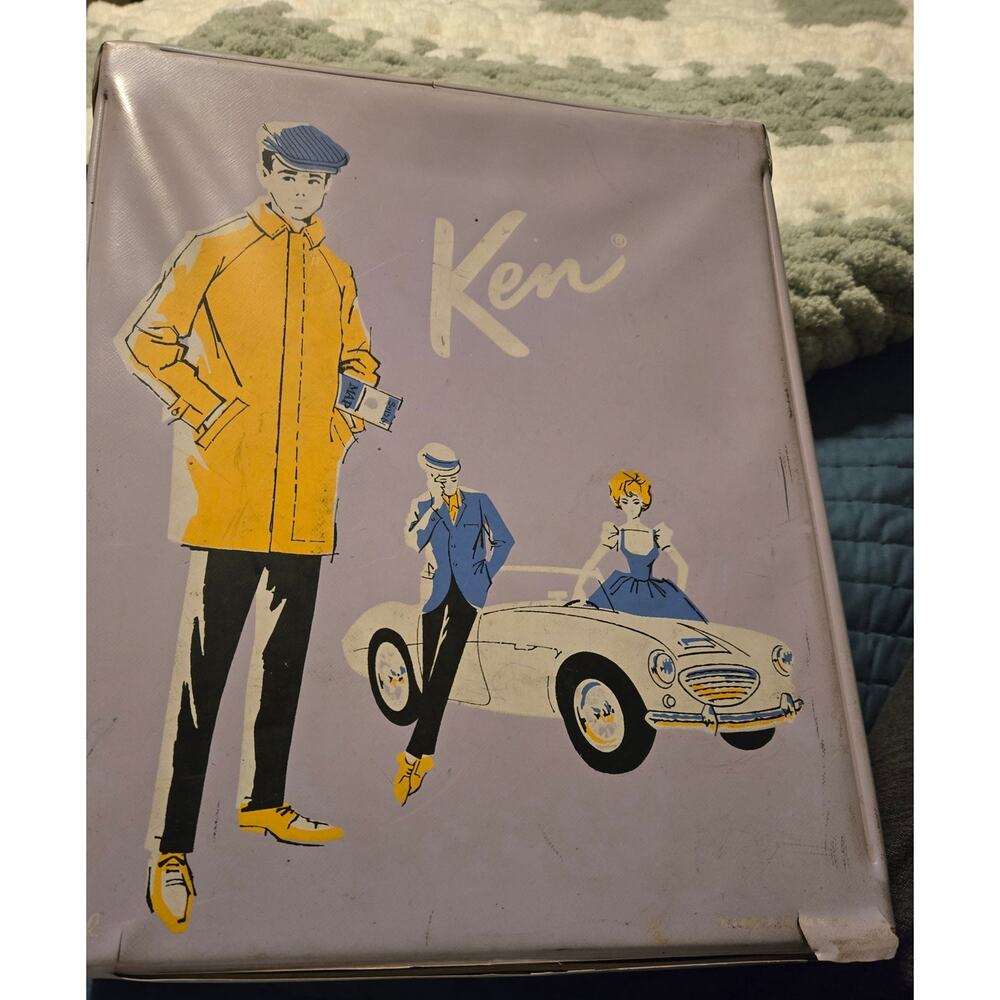 Vintage 1962 Ken doll carrying case
*Rough shape